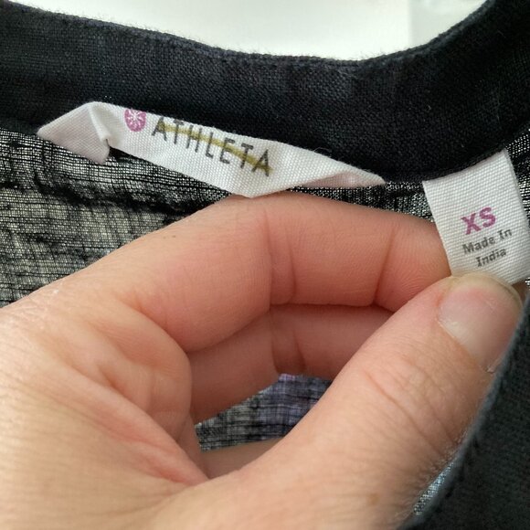 Altheta XS Women's Black and White Beach Cover Up - Picture 3 of 3